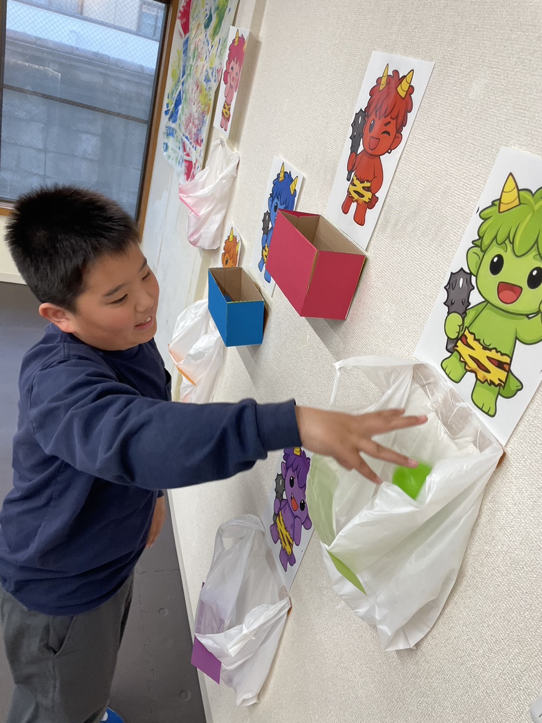 株式会社ひいらぎ│足立区・草加市│訪問介護ひいらぎ足立・相談支援ひるがお・放課後等デイサービスああるまつりか・児童発達支援ああるレインボー・ペット共生型障害者グループホームわおん